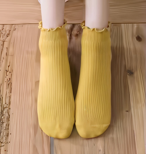 Lace Edge Ankle Socks